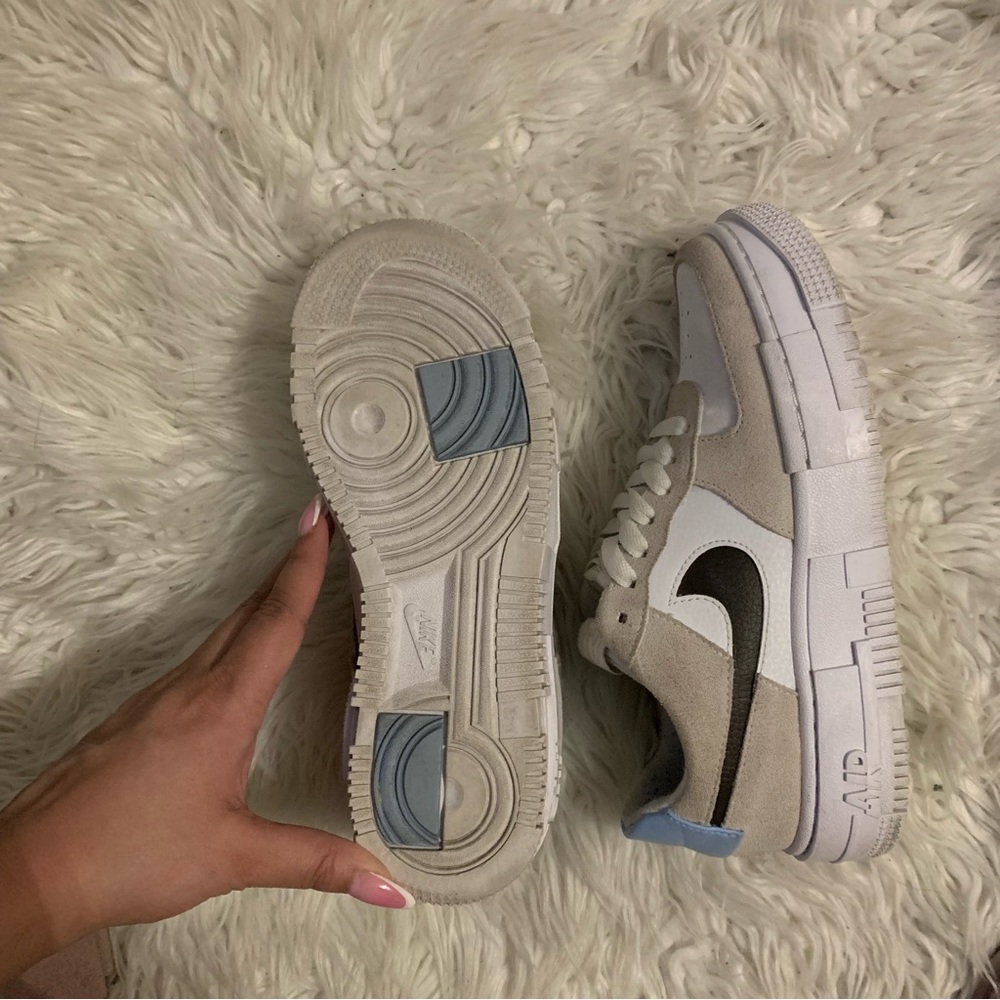 Nike Air Force 1 Pixel ‘Desert Sand’ - Picture 8 of 15